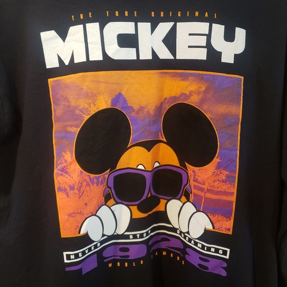 Mickey Mouse Dreaming Men's Graphic T-Shirt - Picture 3 of 5
